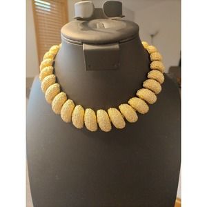 GORGEOUS AND HEAVY - VINTAGE LARGE FAUX DOME GOLD NUGGET LINKS. STATEMENT PIECE